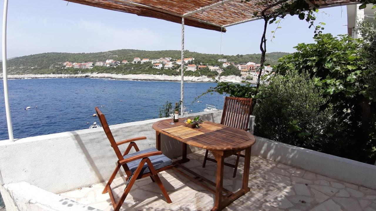 Apartments By The Sea Zavalatica, Korcula - 189 Exteriör bild